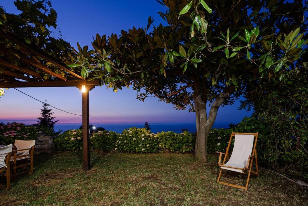 Deja Blue Villa Mouresi Exterior photo